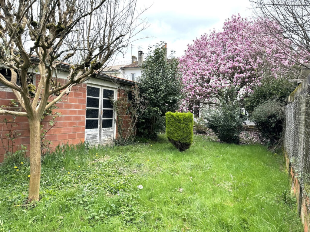 Maison à rénover avec potentiel image 4