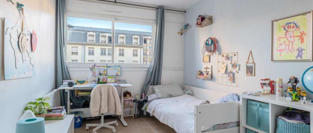 Appartement contemporain image 4