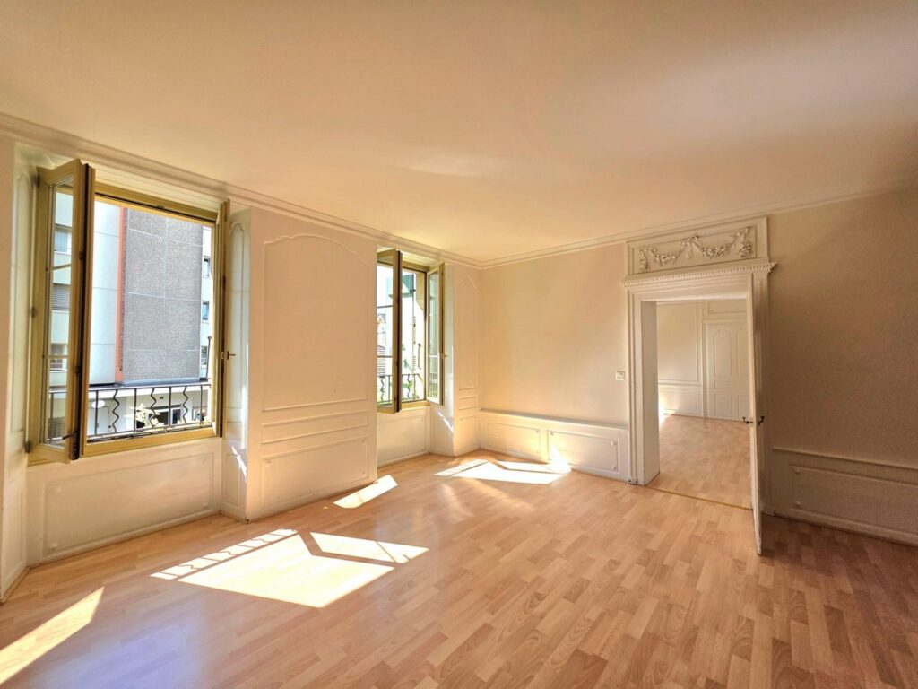 Appartement chic et de style 1er loyer est offert image 3