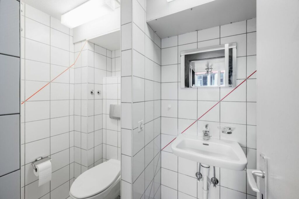 Surface commerciale à louer image 5